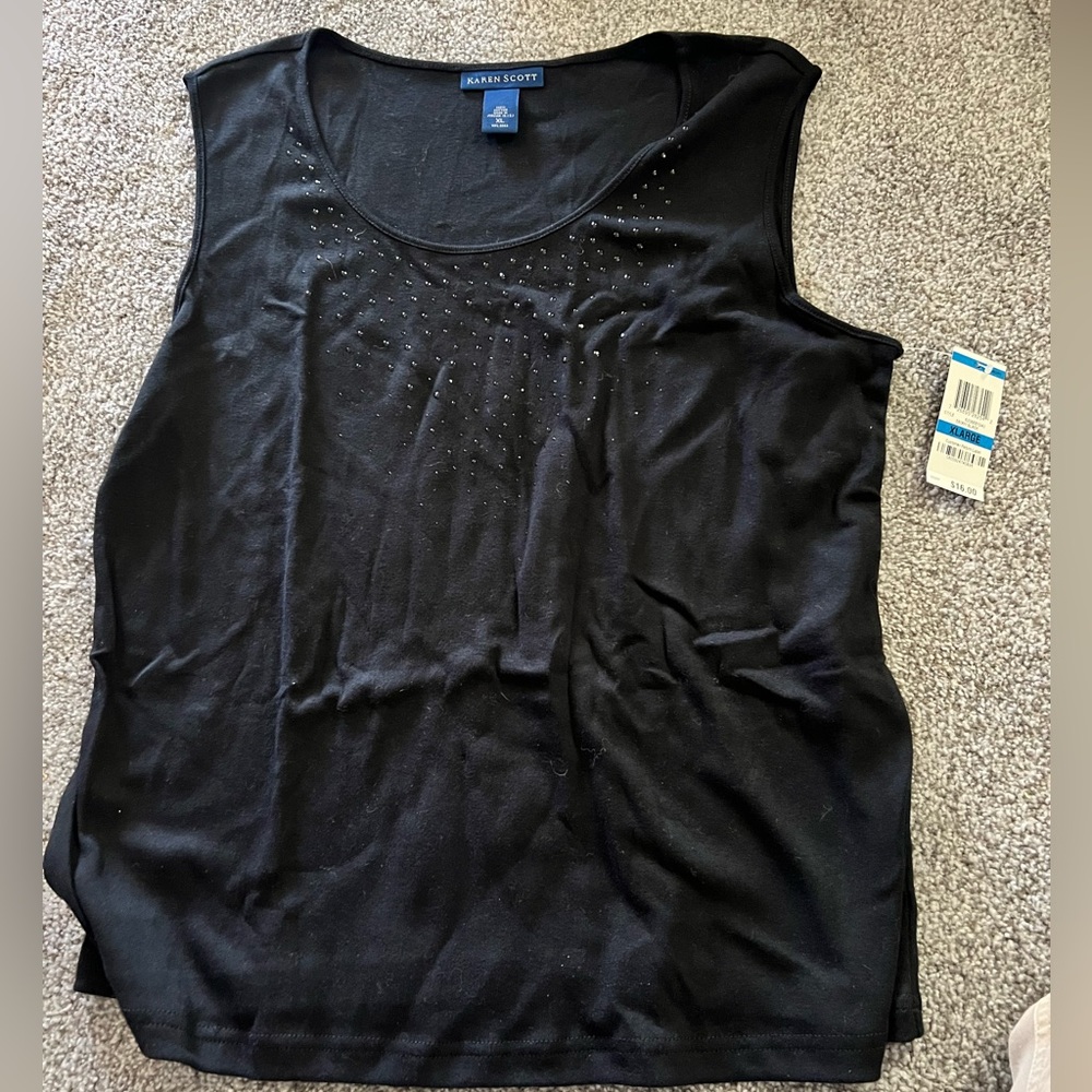 Karen Scott sleeveless blouse